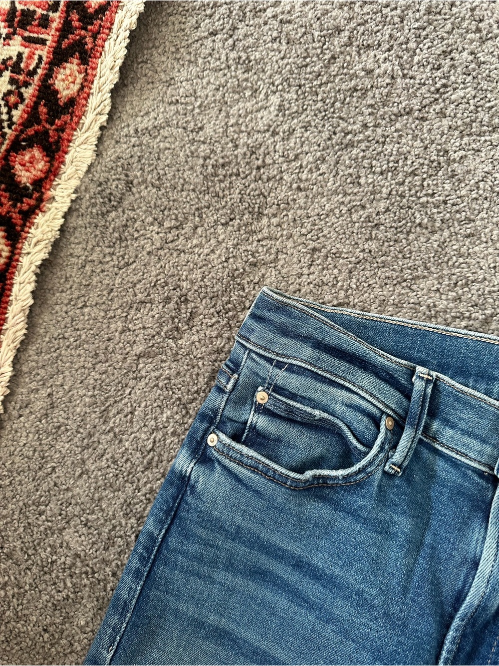 MOTHER Rascal Ankle Fray Jeans - Picture 2 of 10